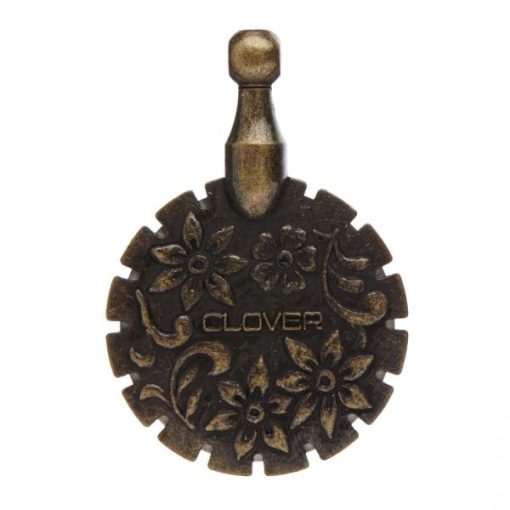 Clover Thread Cutter Pendant